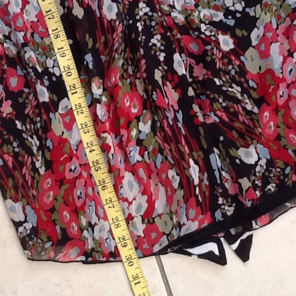 🌹adorable mini dress size L 🌹 - Picture 6 of 7